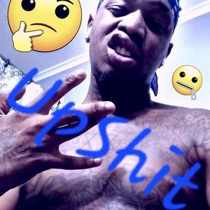 Meet your Posher, Quinn